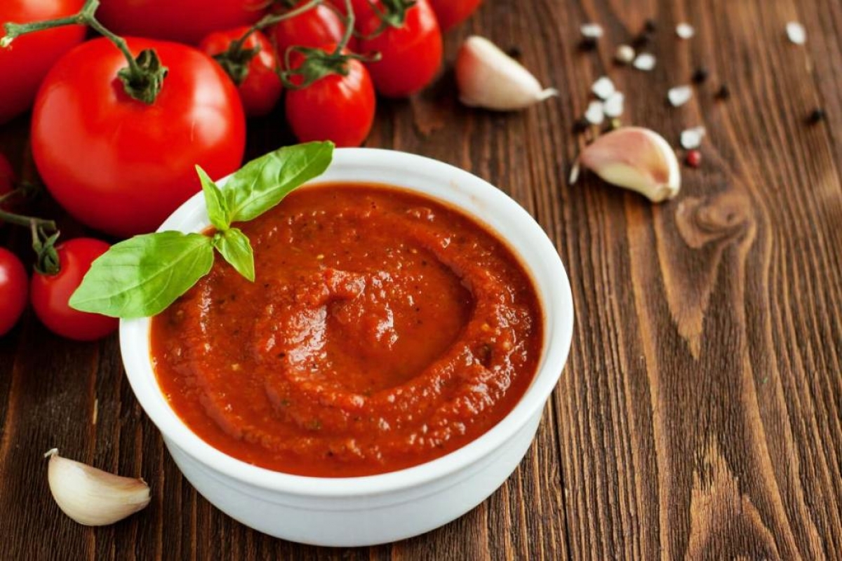 &Kappa;&alpha;&lambda;&omicron;&kappa;&alpha;&iota;&rho;&iota;&nu;έ&sigmaf; &tau;&omicron;&mu;ά&tau;&epsilon;&sigmaf; - Must cook!