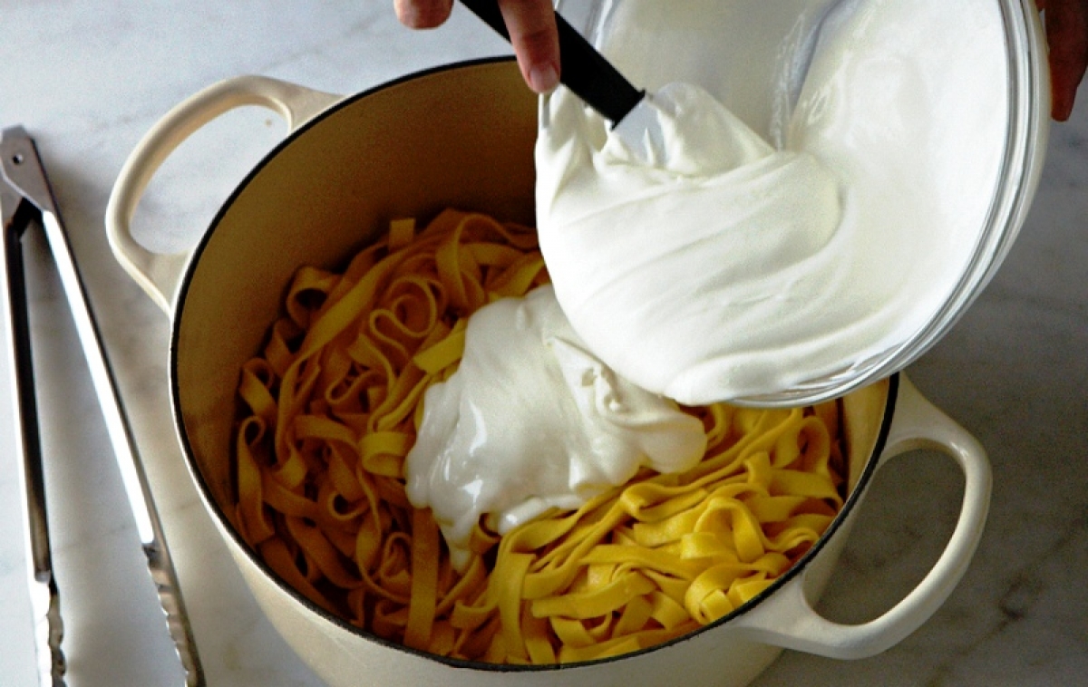 &Chi;&upsilon;&lambda;&omicron;&pi;ί&tau;&epsilon;&sigmaf; &mu;&epsilon; sauce &gamma;&iota;&alpha;&omicron;&upsilon;&rho;&tau;&iota;&omicron;ύ