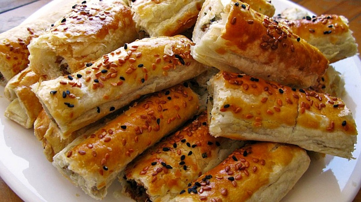 &Chi;&alpha;&nu;&iota;ώ&tau;&iota;&kappa;&omicron; &Mu;&pi;&omicron;&upsilon;&rho;έ&kappa;&iota;