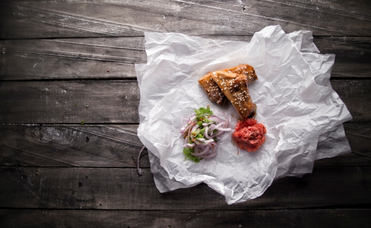 &Chi;&omicron;&iota;&rho;&iota;&nu;ά Ribs &mu;&epsilon; Relish &tau;&omicron;&mu;ά&tau;&alpha;&sigmaf;